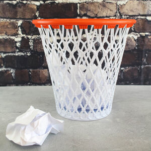 Basketbalový odpadkový kôš