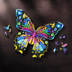 Drevené puzzle Motýľ v drevenej krabici, 200 dielikov